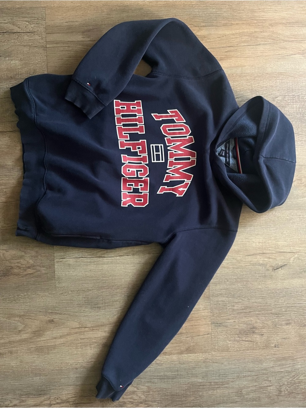 Tommy Hilfiger Navy Pullover Hoodie with Red Logo